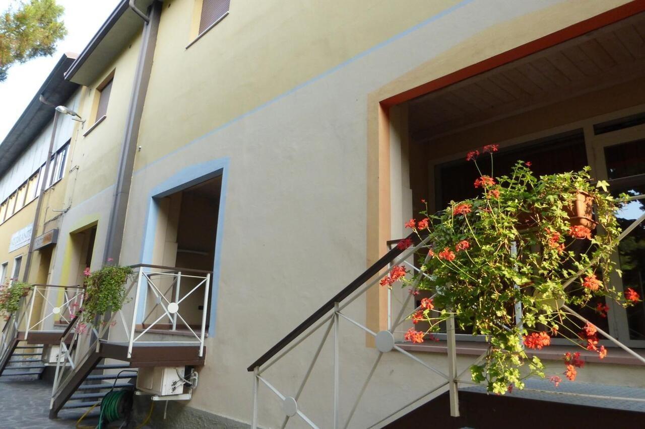 Hotel La Passeggiata Desenzano del Garda Eksteriør billede