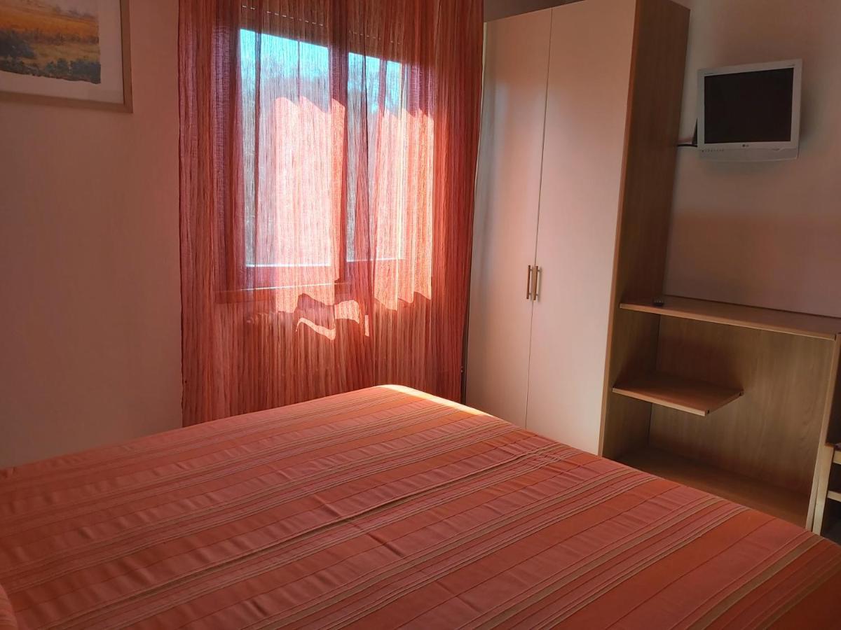 Hotel La Passeggiata Desenzano del Garda Eksteriør billede